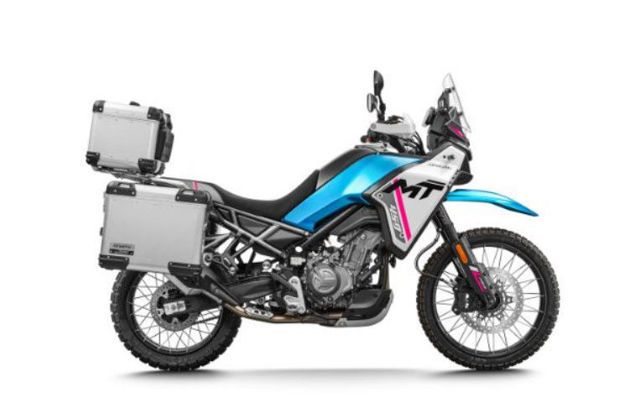 TOP CASE ΚΑΙ ΠΛΑΙΝΕΣ ΒΑΛΙΤΣΕΣ CF MOTO 450 MT ΑΣΗΜΙ